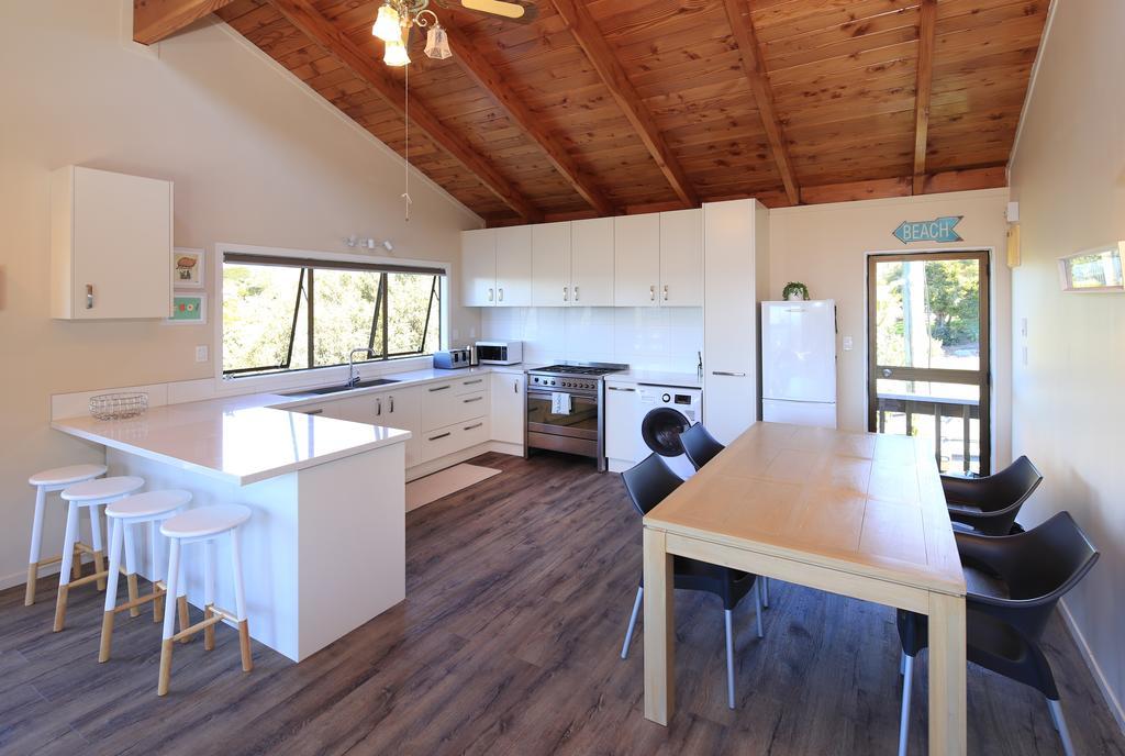 Church Bay Views - Stay Waiheke Oneroa Exterior foto